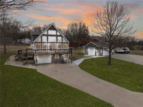 385 Lake Viking Ter, Gallatin, MO, 64640-8314 | Card Image