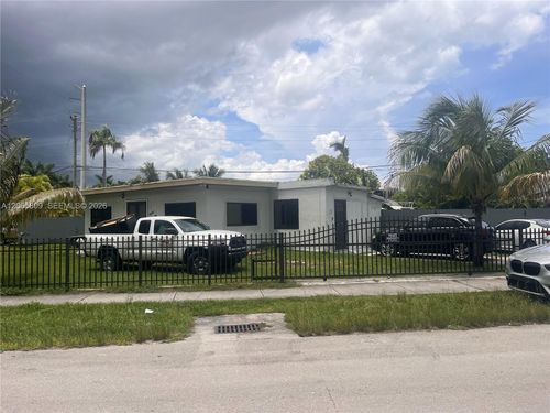 29045 Sw 157th Ave, Homestead, FL, 33033-2402 | Card Image