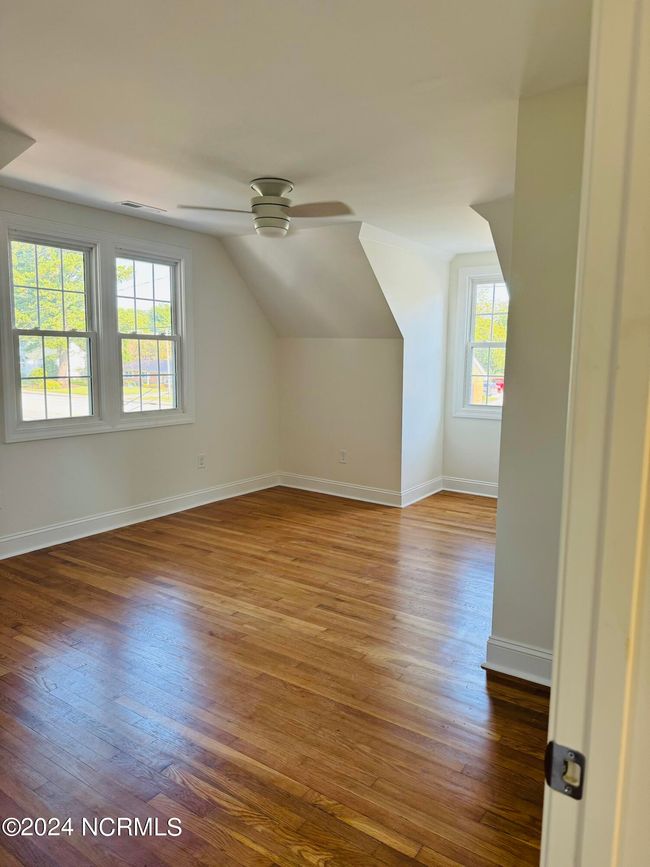 403 Main St, House other with 3 bedrooms, 3 bathrooms and null parking in Bayboro NC | Image 17