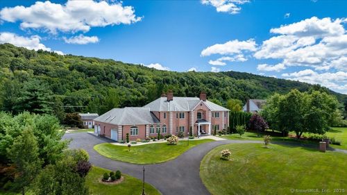 24 Hunting Ridge Dr, Simsbury, CT, 06070-1807 | Card Image