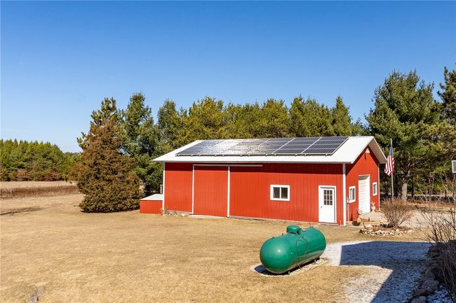 2082 Water Tower Rd, House other with 3 bedrooms, 3 bathrooms and null parking in FALL CREEK WI | Image 27
