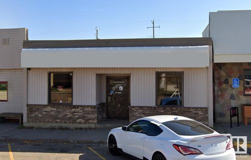 4809 Queen St, Bruderheim, AB, T0B0H5 | Card Image