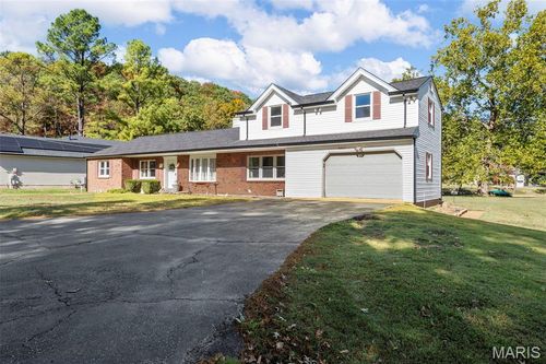 3301 Lark Dr, Arnold, MO, 63010-4607 | Card Image