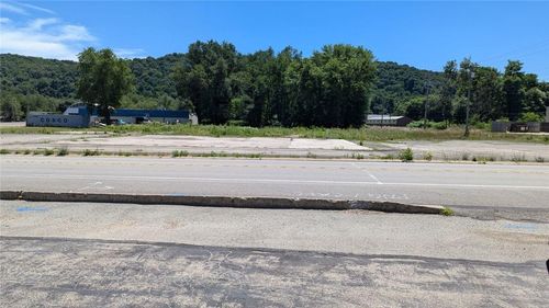 2106 River Rd, North Apollo, PA, 15673 | Card Image