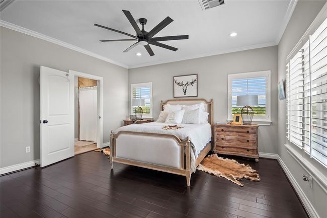 2112 Washington Ave, House other with 3 bedrooms, 4 bathrooms and 7 parking in Alvin TX | Image 23