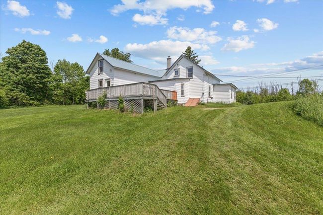 57 Pearl St, House other with 4 bedrooms, 2 bathrooms and null parking in Grand Isle VT | Image 5