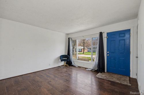 1700 Ackley Ave, Westland, MI, 48186-4497 | Card Image