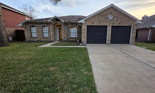 3407 Berry Grove Dr, Spring, TX, 77388-9352 | Card Image
