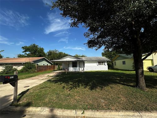 4901 York Hill Dr, Austin, TX, 78723-6237 | Card Image