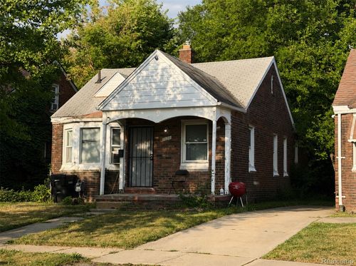 9639 Mettetal St, Detroit, MI, 48227-1658 | Card Image