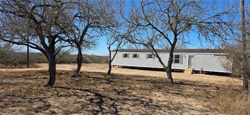 123-124 Frontier A Rd, San Diego, TX, 78384 | Card Image