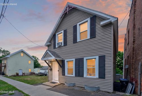 1015 1st St, Rensselaer, NY, 12144-1921 | Card Image