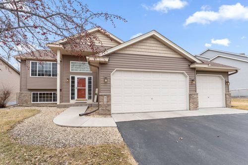 810 Kadler Ave Ne, Hanover, MN, 55341-4512 | Card Image