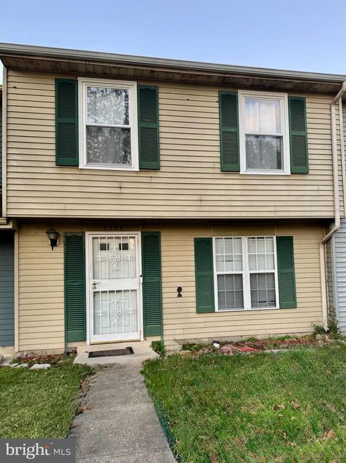7333 Sheila Ln, CLINTON, MD, 20735-2161 | Card Image