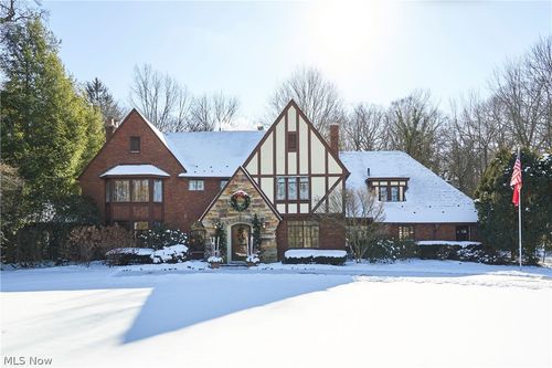 155 Hampshire Rd, Akron, OH, 44313-4458 | Card Image