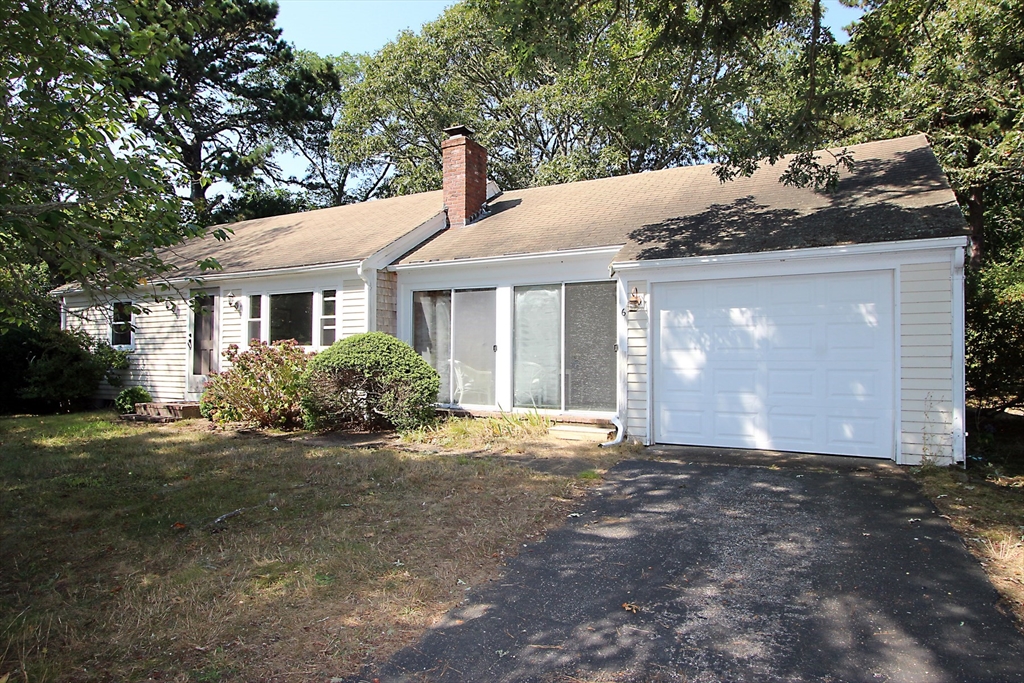 Beach Plum Cir, Harwich, MA 02645