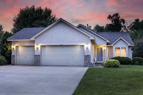 4340 Forest Rd, Saint Bonifacius, MN, 55375-1308 | Card Image
