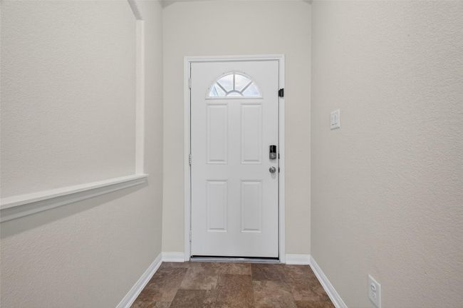 7615 Nevaeh Crest Path, House other with 3 bedrooms, 2 bathrooms and 2 parking in Houston TX | Image 6