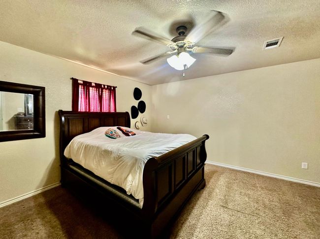 725 Cr 4364, House other with 3 bedrooms, 2 bathrooms and null parking in Spurger TX | Image 5