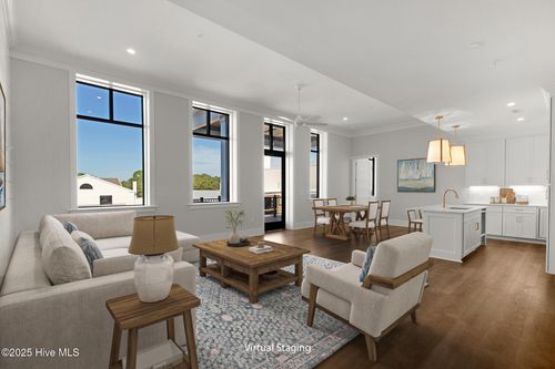 203-805 Mulberry St, Beaufort, NC, 28516-1935 | Card Image