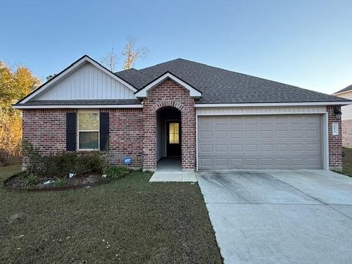 40474 Cypress Reserve Blvd, Ponchatoula, LA, 70454-5652 | Card Image