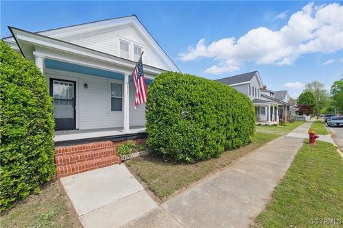 311 11th St, West Point, VA, 23181-9582 | Card Image