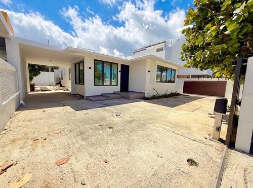 2206 Calle Park Blvd, San Juan, PR, 00913-4542 | Card Image