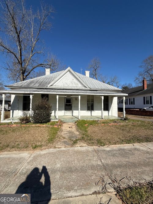 213 E Church St, Sandersville, GA, 31082-2404 | Card Image