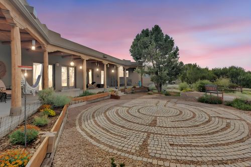 62 Anne Pickard Loop, Tijeras, NM, 87059-7311 | Card Image