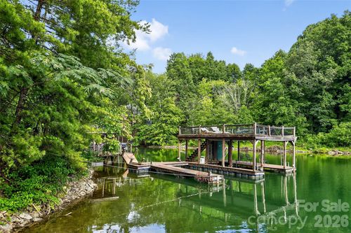13-2361 Lake Forest Cv, Nebo, NC, 28761-7606 | Card Image