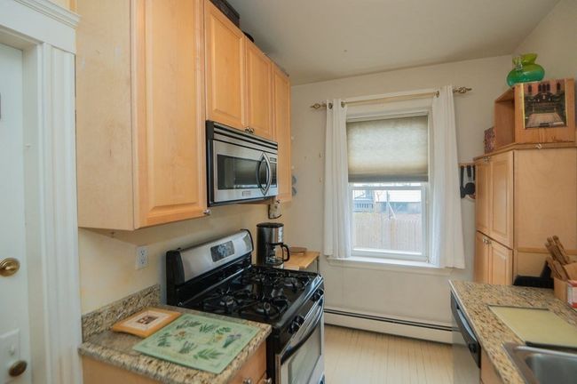APT-4 - 22 Atlantic St, Condo with 1 bedrooms, 1 bathrooms and null parking in Lynn MA | Image 5