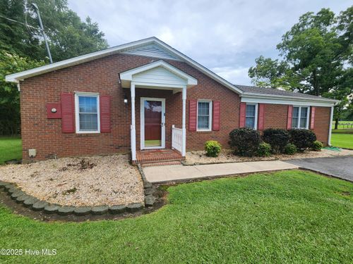 2489 Pocosin Rd, Ayden, NC, 28513-8745 | Card Image