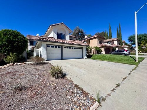 39961 Temecky Way, Murrieta, CA, 92562-4635 | Card Image
