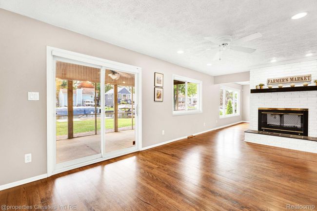 Easy access to porch and backyard | Image 25
