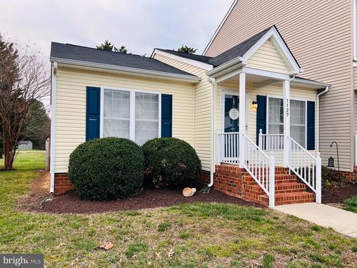47-1127 Settlers Landing Dr, Tappahannock, VA, 22560-5071 | Card Image