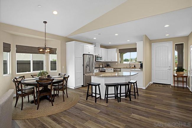 8536 Even Seth Cir, House other with 3 bedrooms, 2 bathrooms and 7 parking in Santee CA | Image 9