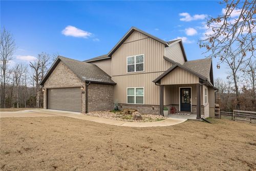 3 Mccoy Cir, Bella Vista, AR, 72715-3206 | Card Image