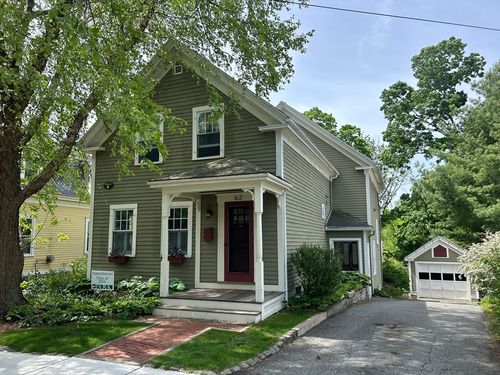 62 Richards St, Dedham, MA, 02026-5830 | Card Image