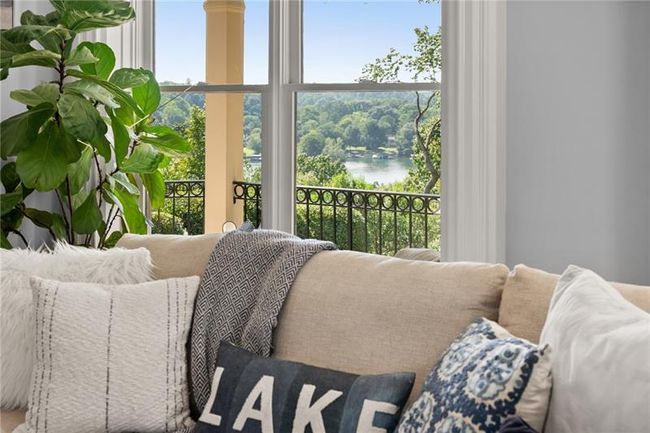 3726 Wavespray Ct, House other with 5 bedrooms, 5 bathrooms and 1 parking in Gainesville GA | Image 9