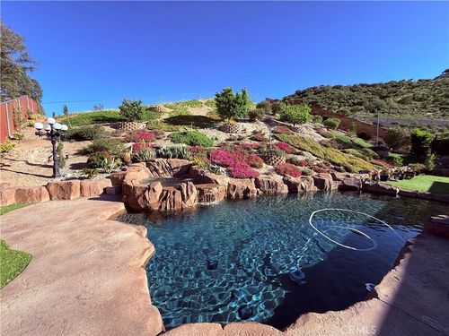 33260 Sheila Ln, Wildomar, CA, 92595-6905 | Card Image