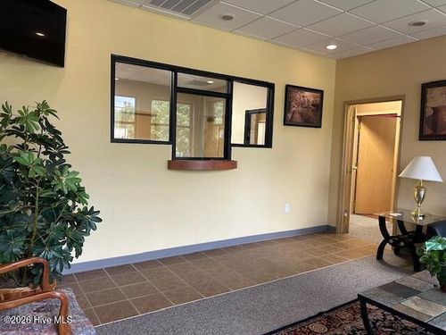 b-1402 Wayne Memorial Dr, Goldsboro, NC, 27534-2235 | Card Image