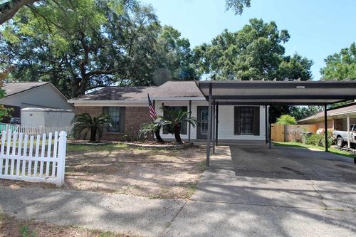4009 Baywoods Dr, Pensacola, FL, 32504-6738 | Card Image