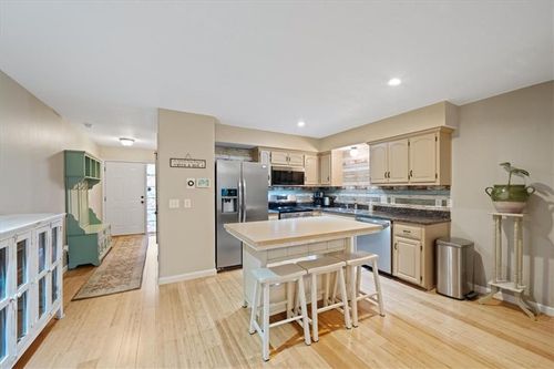 4038 N Hardesty Ave, Kansas City, MO, 64117-2026 | Card Image