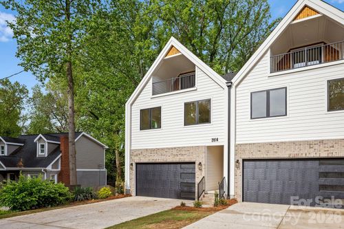 2814 Phillips Ave, Charlotte, NC, 28208-7032 | Card Image