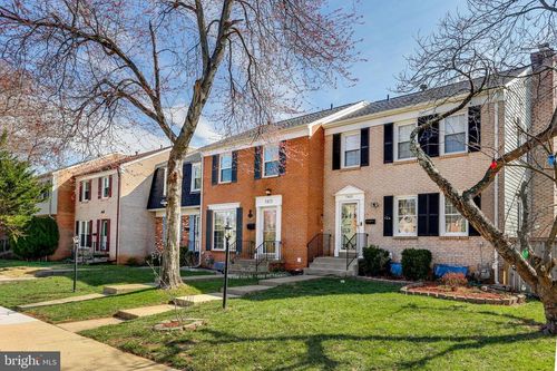 7413 Sabin Dr, MANASSAS, VA, 20109-2923 | Card Image