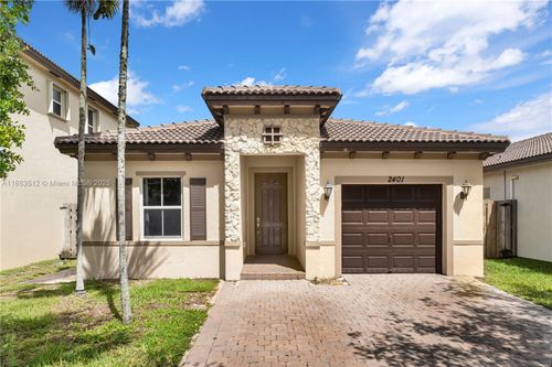 2401 Ne 4th St, Homestead, FL, 33033-5944 | Card Image