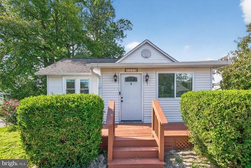 3939 6th St, NORTH BEACH, MD, 20714-4060 | Card Image