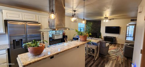 apt-9-2930 Claude Dove Dr, Las Cruces, NM, 88011-4870 | Card Image