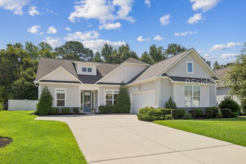 307 Station Pkwy, Bluffton, SC, 29910-9692 | Card Image