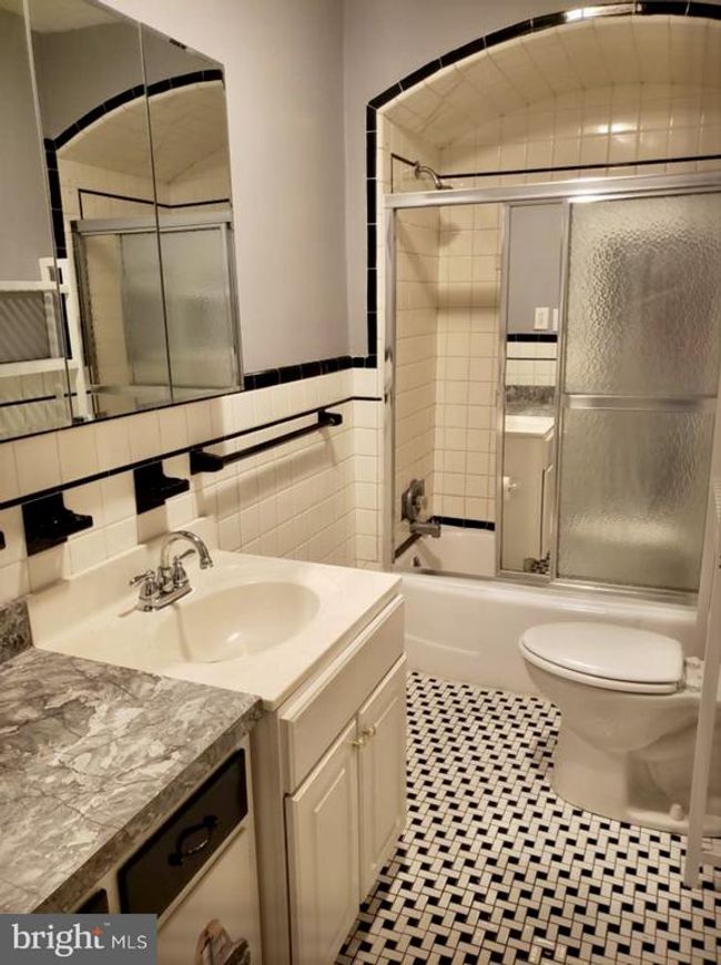 221 S 3 Rd St, Home with 0 bedrooms, 0 bathrooms and null parking in LEMOYNE PA | Image 24